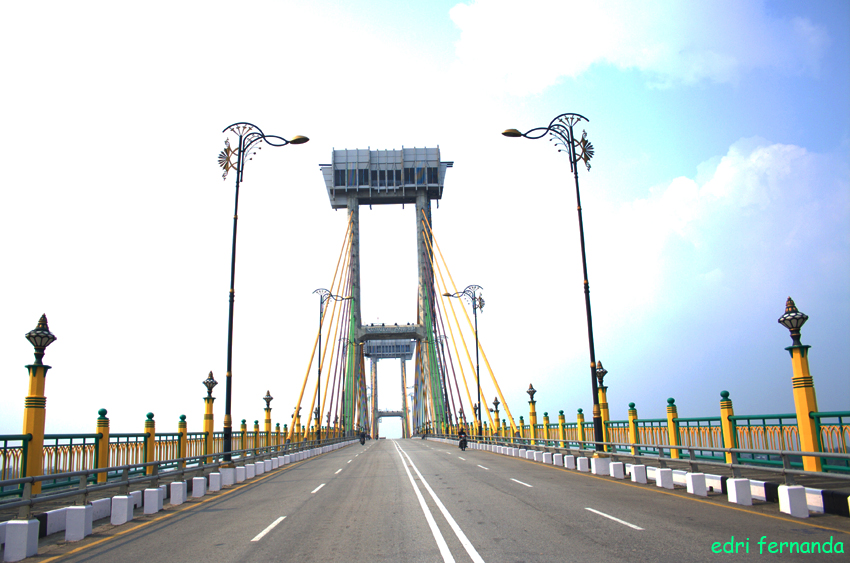 Jembatan Tengku Agung 