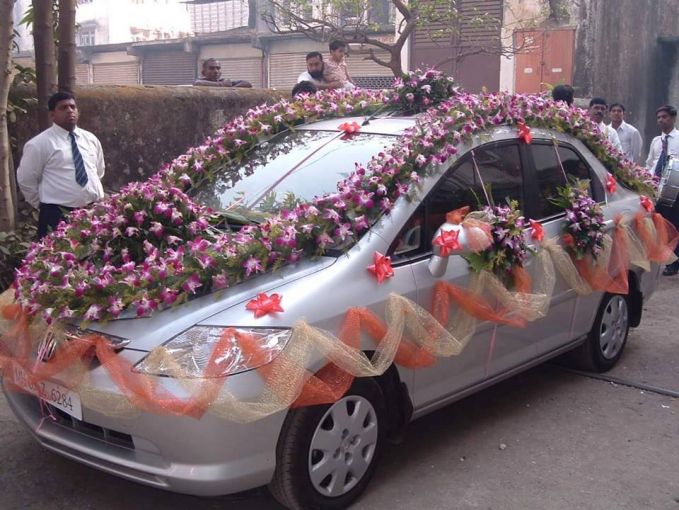 Mobil Taman bunga Berjalan