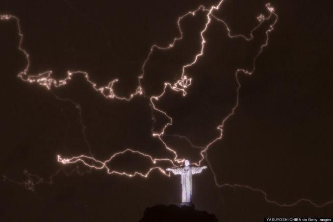 Petir di Rio De Janeiro, Brazil