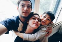 10 Kemesraan Rifky Balweel dengan Sang Pacar yang Katanya Punya Wajah Mirip!