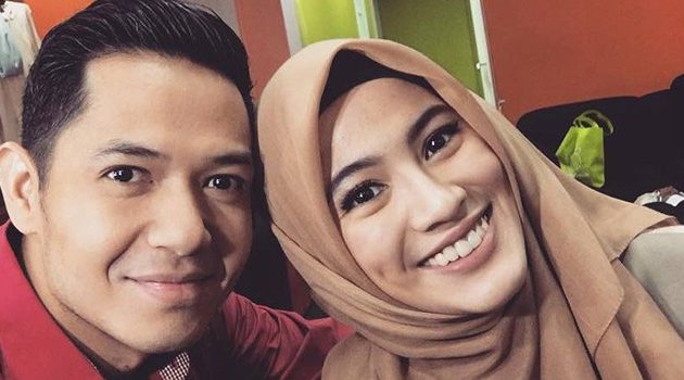 Terpaut Usia 10 Tahun Lebih, 10 Pasangan Artis ini Tetap Mantap Untuk Menikah! Nomor 2 Sedang Jalani Proses Perceraian!