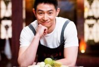 5 Chef Pria Indonesia Gantengnya Udah Kayak Anggota Boyband Korea. Duh, Jadi Pengin Dimasakin!