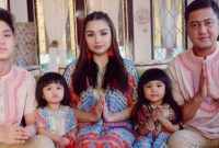 5 Artis Cantik ini Usianya Belum Kepala 3, Tapi Anaknya Sudah Banyak. Rezekinya Non Stop!