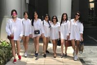 Deretan Photoshoot Tematik Nia Ramadhani dengan Girls Squad-nya ini Cantik Abis. No 3 dan 5 Indonesia Banget!