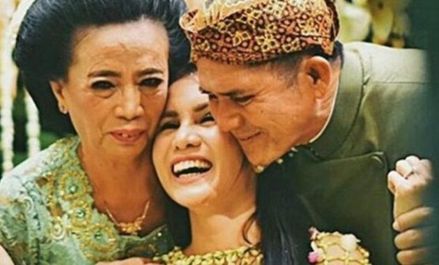 Ungkap Permintaan Terakhir yang Belum Sempat Dijalankan. Kepergian Ayah dari Momo Geisha Semakin Penuh dengan Duka dan Doa