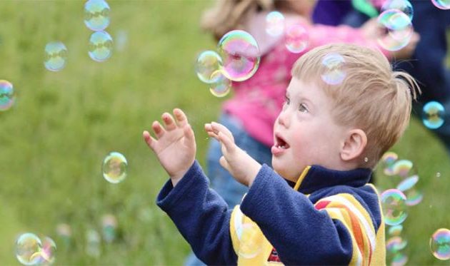 Anak Down Syndrome Juga Bisa Tumbuh Mandiri dan Membanggakan