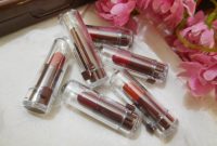 Tester Lipstik Bisa Tularkan Virus Herpes?