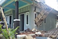 Lakukan 6 Hal ini Saat Terjebak Gempa di Dalam Bangunan, Jangan Panik!