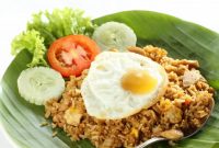 Bahaya Makan Nasi Goreng Pakai Timun