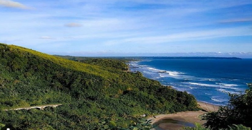 Menelusuri Keindahan Pantai Pangandaran