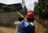 PLN Tanggap Bencana Gempa Banjarnegara