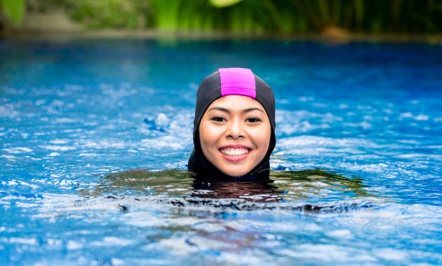 Berenang bagi Wanita, Apa Saja yang Harus diperhatikan Ya?