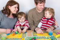 Moms, Inilah Manfaat Bermain Bersama Anak