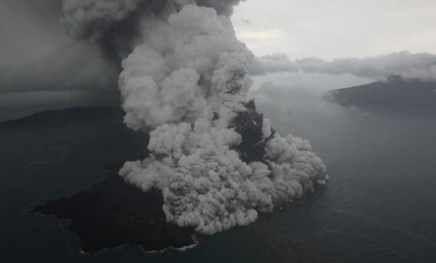 Mengapa Tsunami Selat Sunda bisa Terjadi Tanpa Adanya Gempa?