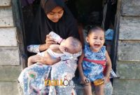 Ibu Meninggal, Ayah Menikah Lagi, Andini Berjuang Hidupi Adik-adik Batitanya