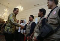 Anies Baswedan Lepas 32 Relawan Indonesia ke Jalur Gaza