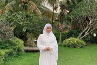 Mulai Belajar Berhijab, Dinda Hauw Hapus Foto Lamanya di Instagram