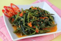 Mengolah Resep Cah Kangkung yang Maknyus