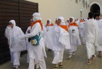 Bolehkah Seorang Wanita Memakai Perhiasan Ketika Ihram?