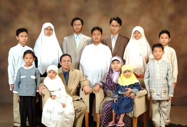 Bunda Wirianingsih Seorang Ibu dengan 11 Orang Anak Penghafal Quran