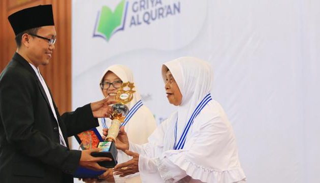 Siti Aisah, Nenek 80 Tahun yang Diwisuda Sebagai Hafizah