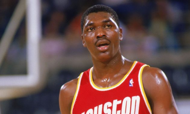 Hakeem Olajuwon, Pebasket Muslim yang Taat dengan Agama