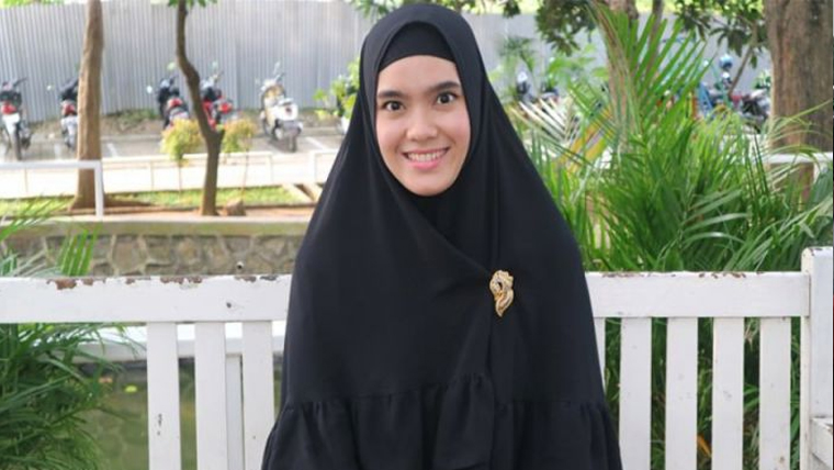 Nabilah, Hafidzah Qur'an Indonesia Guru Mengaji Putri Imam Masjidil Haram