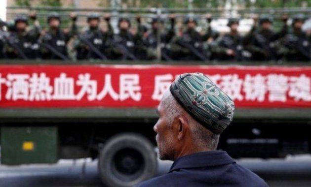 Lewat Sejumlah Dokumen, Terungkap Cara Rezim China Mencuci Otak Muslim Uighur