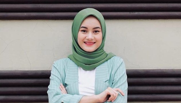 Artis Indonesia yang Mantap Berhijab di Tahun 2019