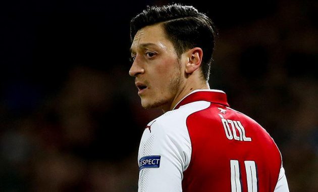 Mesut Ozil Menanggung 219 Biaya Operasi Anak di Negara Islam