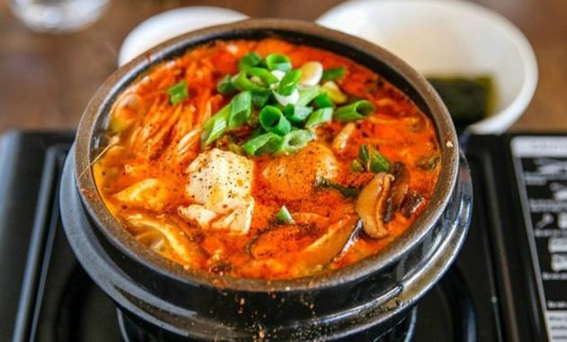 10 Resep Masakan Khas Korea Halal dan Bisa Dibuat Sendiri di Rumah, Loh!