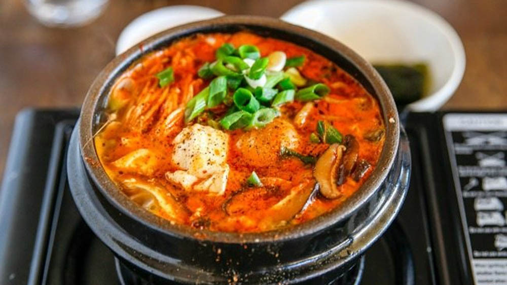 10 Resep Masakan  Khas Korea  Halal dan Bisa Dibuat Sendiri 