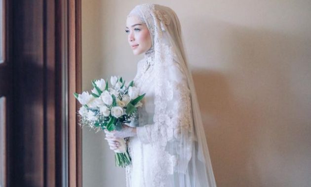 12 Inspirasi Hijab Pengantin yang Cantik dan Elegan untuk Hari Spesial