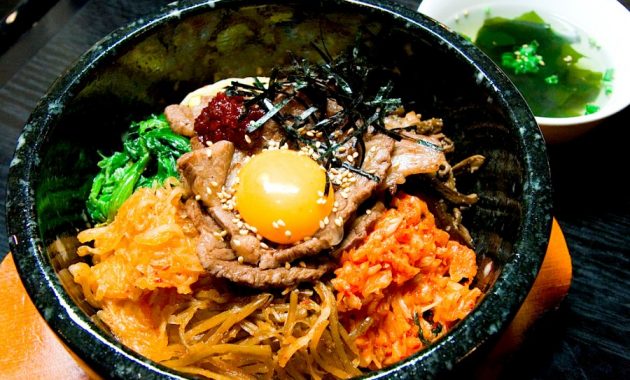 10 Resep Masakan Khas Korea Halal dan Bisa Dibuat Sendiri di Rumah, Loh!