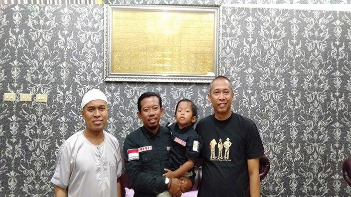 Setelah Tempuh 8 Bulan Perjalanan dengan Motor, Pria Asal Jambi Tiba di Mekkah