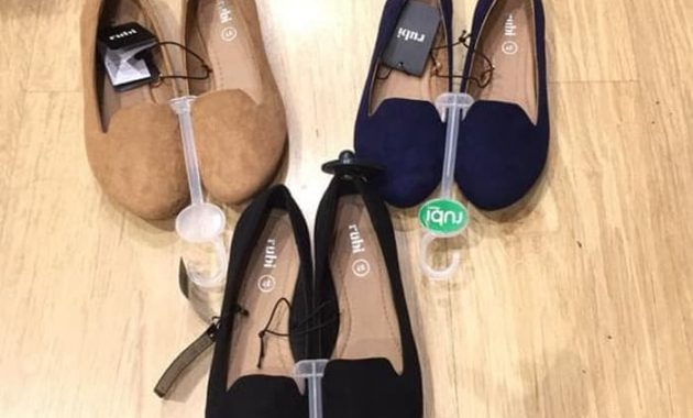 7 Rekomendasi Flat Shoes Wanita yang Manis dan Ternyaman