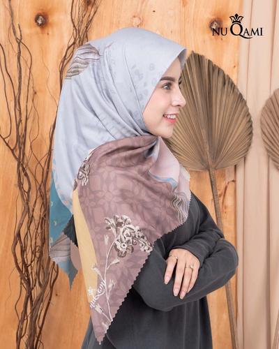 10 Rekomendasi Online Shop yang Menjual Hijab Voal Paling Diburu Hijabers 