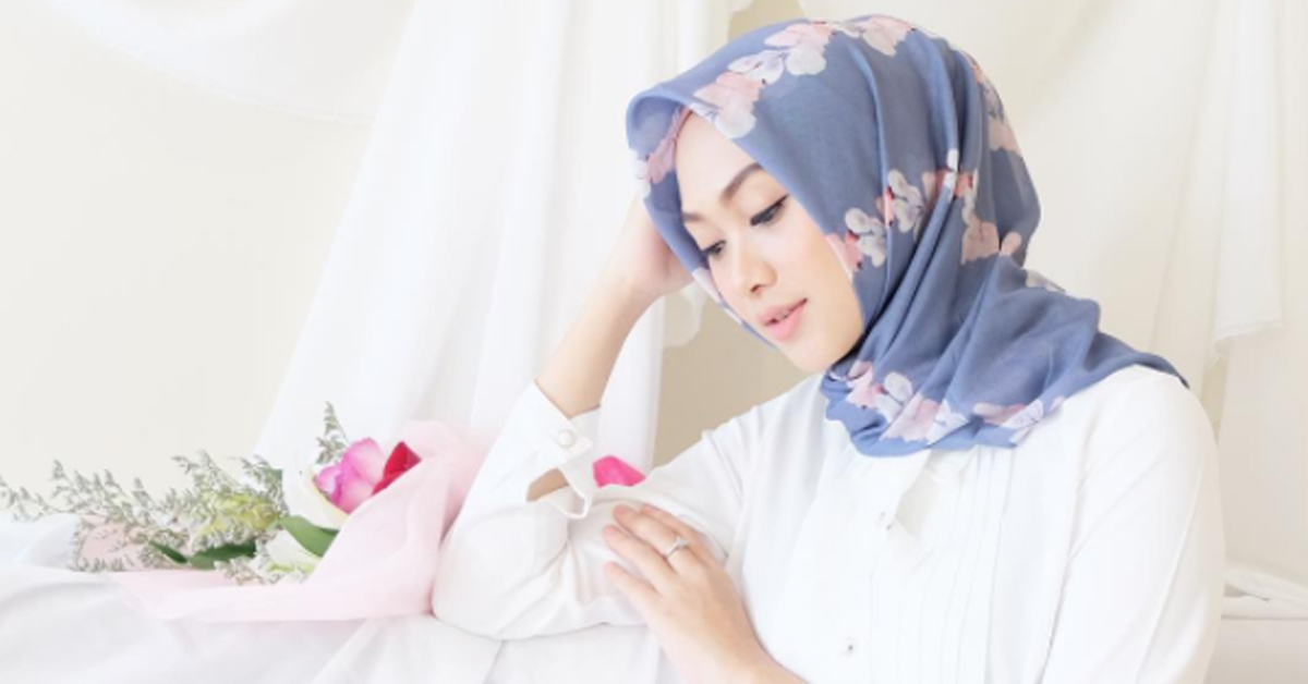 10 Rekomendasi Online Shop yang Menjual Hijab Voal Paling Diburu Hijabers