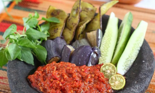 Cara Mudah Membuat Sambal Terasi Agar Tahan Lama