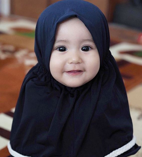 420 Nama Bayi Perempuan Islam Beserta Artinya yang Bisa Menjadi Inspirasimu