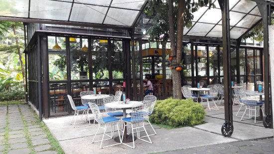 7 Kafe Instagramable di Bandung dan Paling Hits