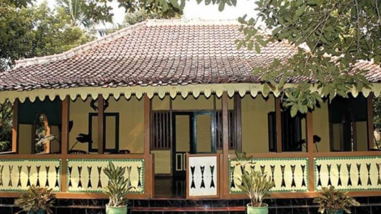 Gambar rumah adat di indonesia