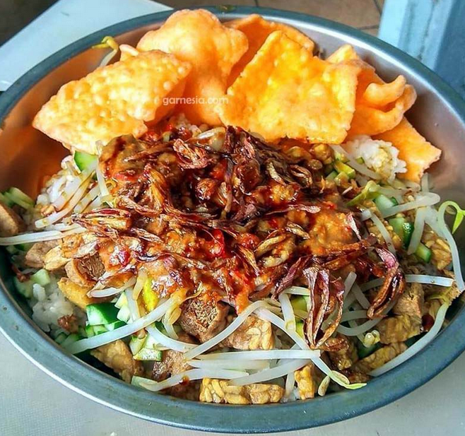 Makanan Khas Jawa Barat Paling Enak dan Jadi Favorit 