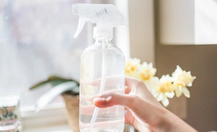 Cara Mudah Membuat Cairan Disinfektan Sendiri di Rumah