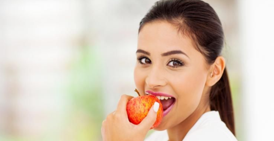 8 Jenis Buah-buahan yang Efektif Tunda Proses Penuan Dini, Kamu Wajib Coba!