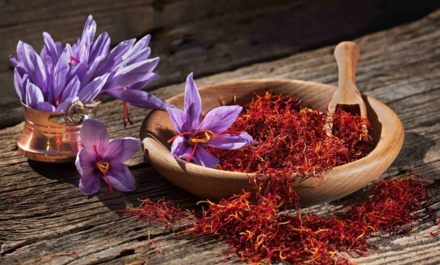 20 Manfaat Bunga Saffron yang Luar Biasa untuk Kesehatan dan Kecantikan