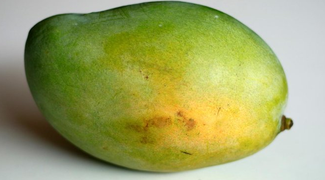 10 Jenis Buah Mangga Paling Enak yang Ada di Indonesa