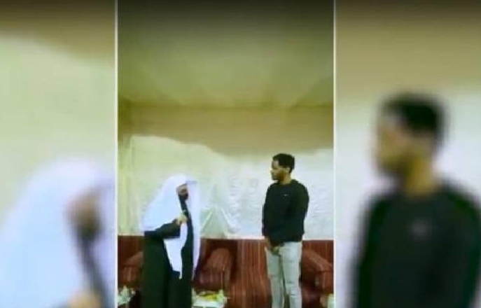 Pemuda AS Putuskan Menjadi Mualaf dan Dibimbing Oleh Imam Besar Masjidil Haram