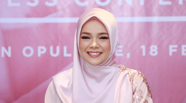 10 Artis Mualaf yang Putuskan untuk Berhijab