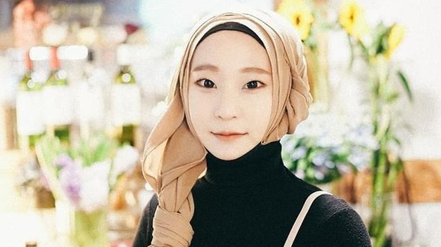 10 Artis Mualaf yang Putuskan untuk Berhijab